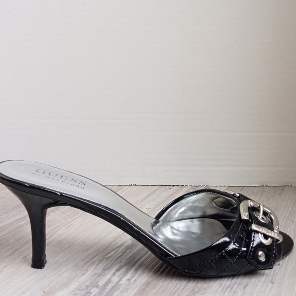 GUESS BY MARCIANO SHORT HEEL SLIP-ON - Picture 3 of 9